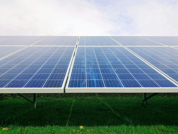 Growth in installations of photovoltaic solar panels slows down